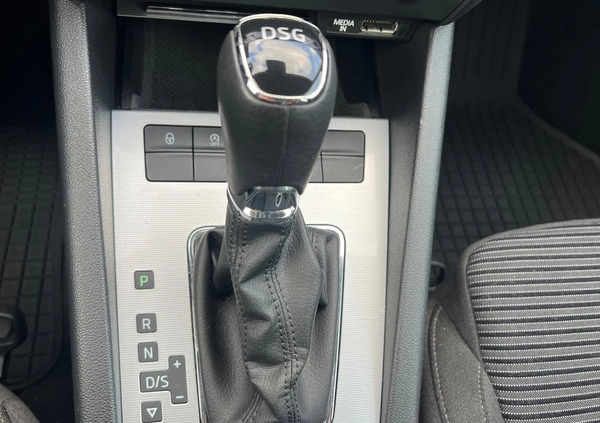Skoda Octavia cena 46900 przebieg: 259000, rok produkcji 2015 z Krzeszowice małe 704